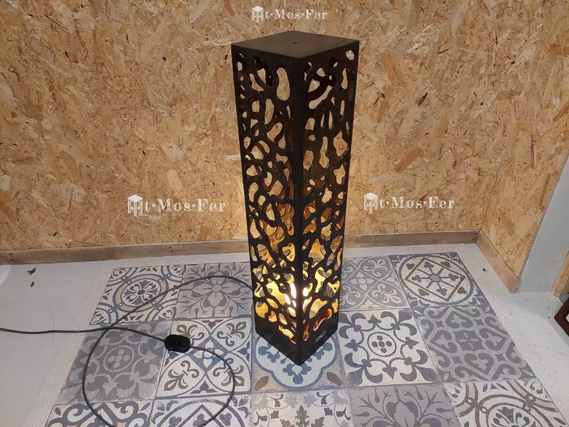 luminaire colonne design original deco 