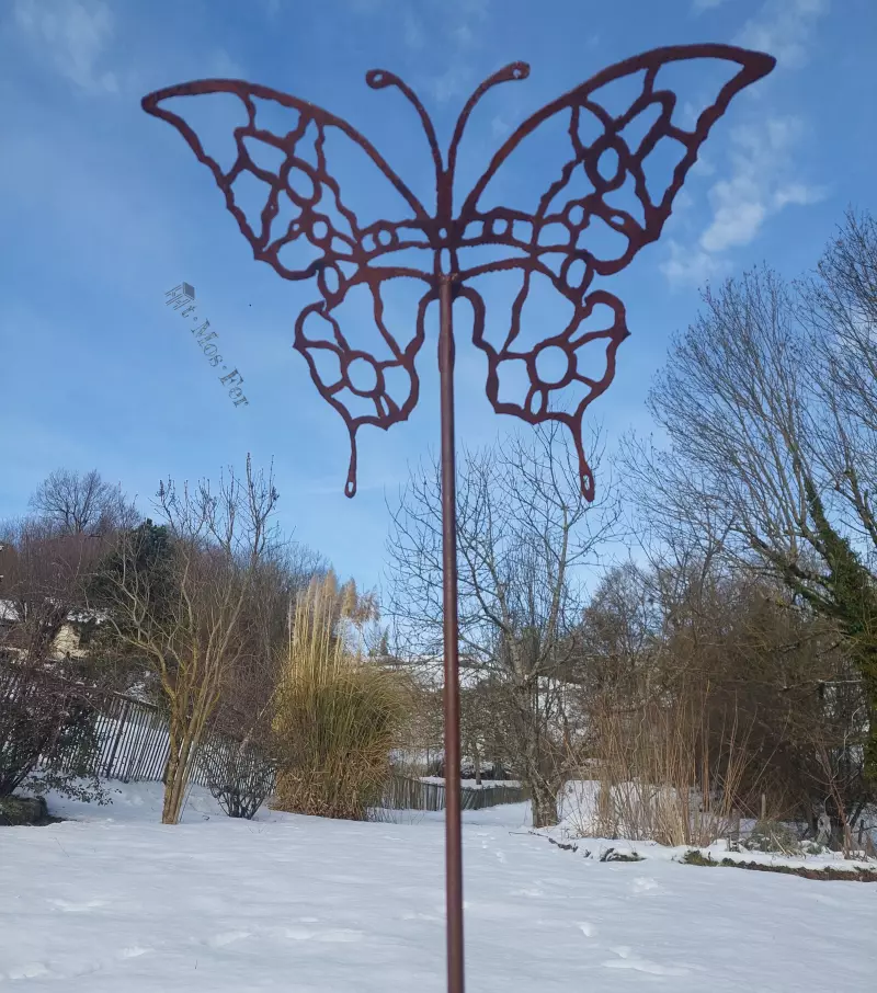 papillon-artisanal-a-planter-papillon-en-fer-unique