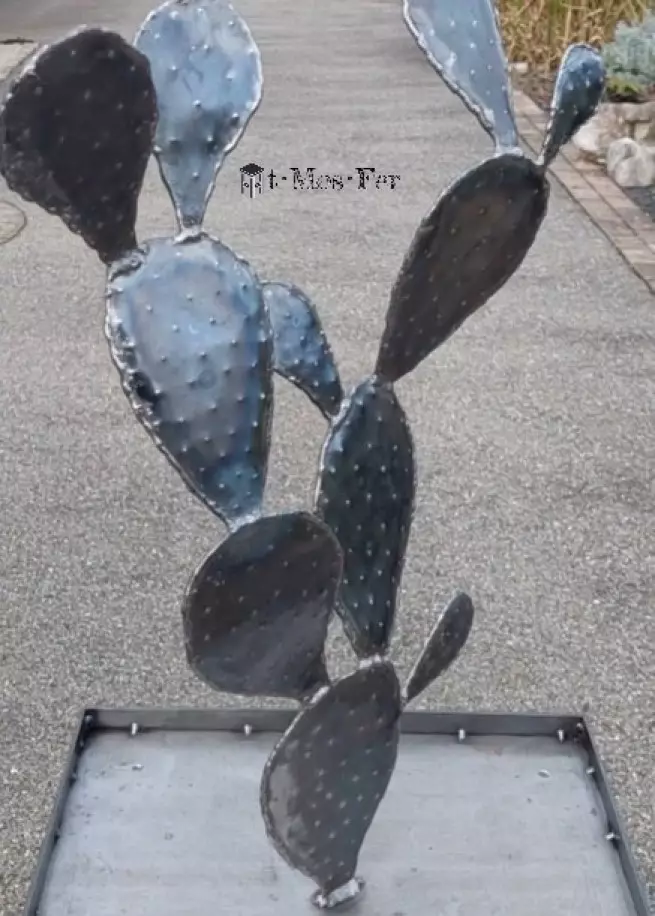 sculpture-en-metal-figuier-de-barbarie